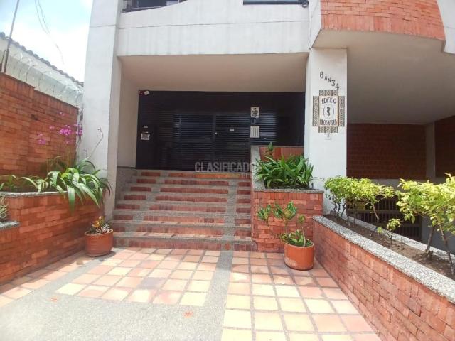 Apartamentos, Alquiler en Santa Mónica Residencial