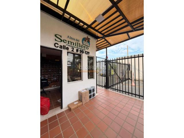 Apartamentos, Alquiler en Ciudad Melendez