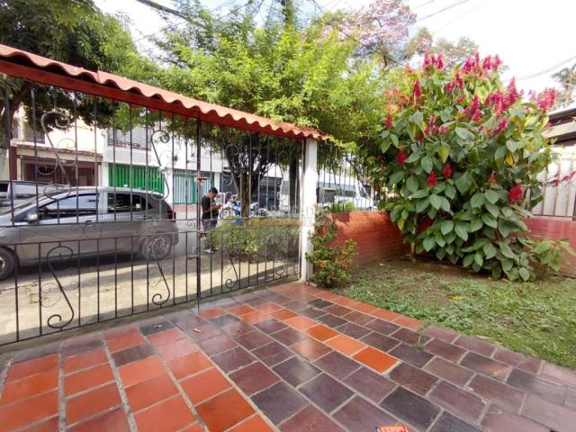Casas, Alquiler en Urbanización La Merced