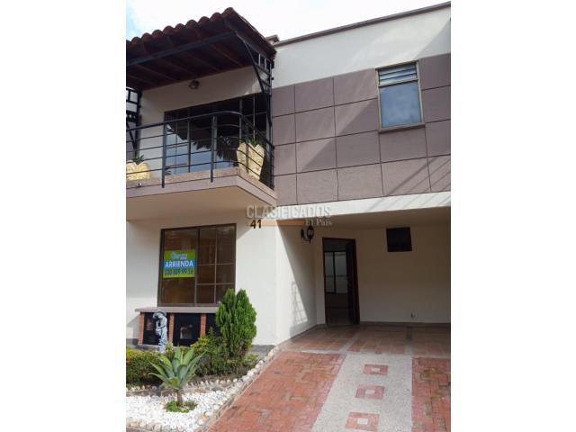 Casas, Alquiler en Pereira