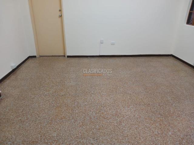 Oficinas y Consultorios, Alquiler en San Pedro