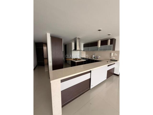 Apartamentos, Venta en Cristales
