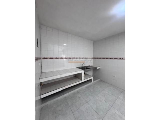 Casas, Venta en Nueva Floresta