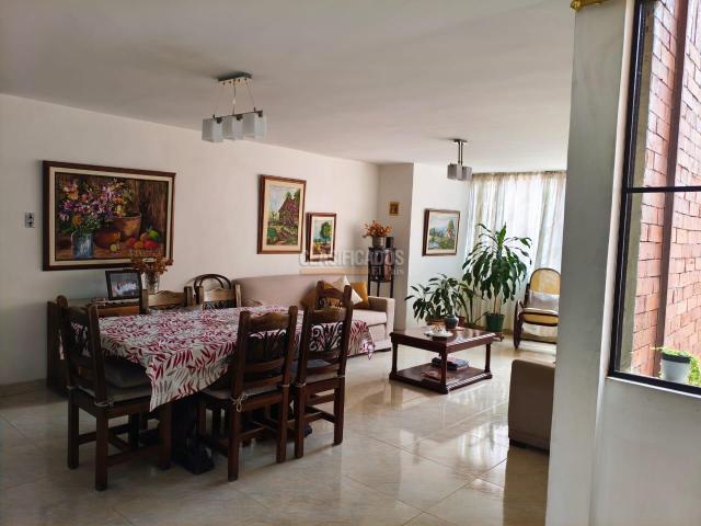 Apartamentos, Venta en Capri