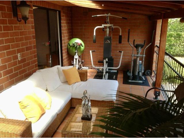 Casas, Venta en Ciudad Jardín