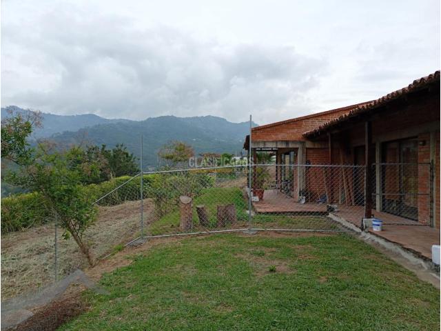 Fincas y Casas Campestres, Alquiler en Montebello