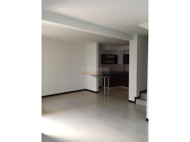 Casas, Venta en La Hacienda