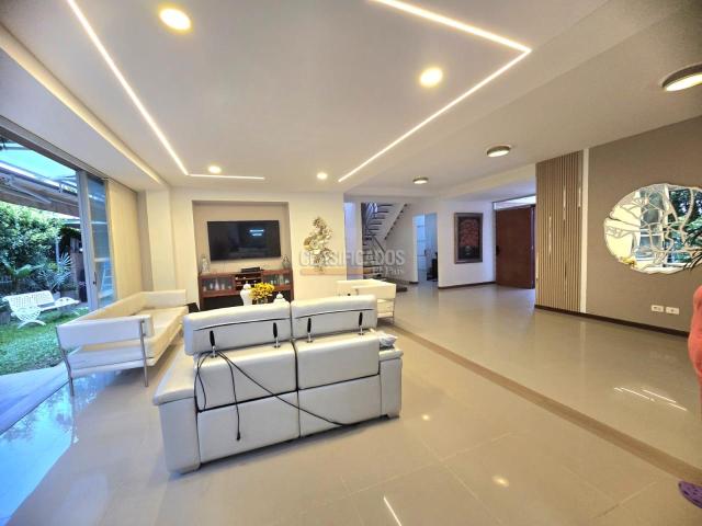 Casas, Venta en Pance