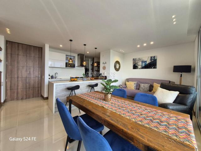 Apartamentos, Venta en Ciudad Jardín