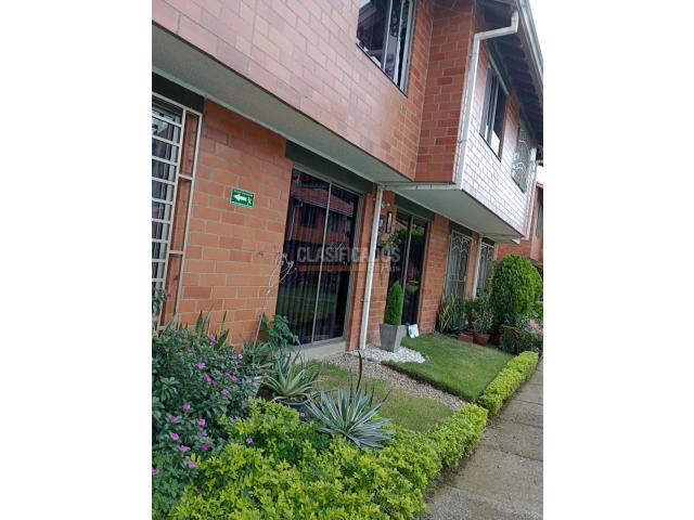 Casas, Venta en Prados del Limonar