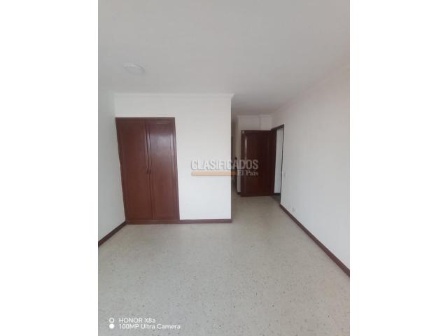 Apartamentos, Alquiler en Ciudad Jardín