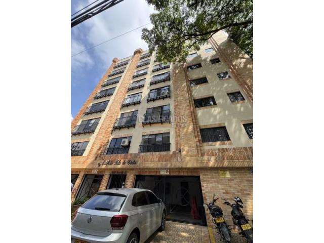 Apartamentos, Venta en Ciudad Jardín