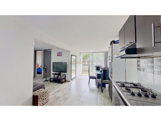 Apartamentos, Venta en Yumbo