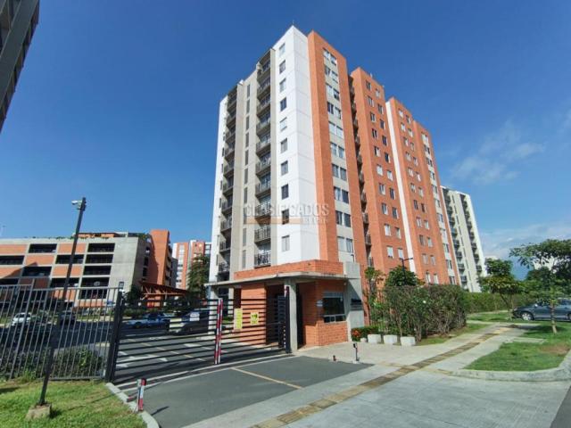 Apartamentos, Alquiler en Ciudad Melendez