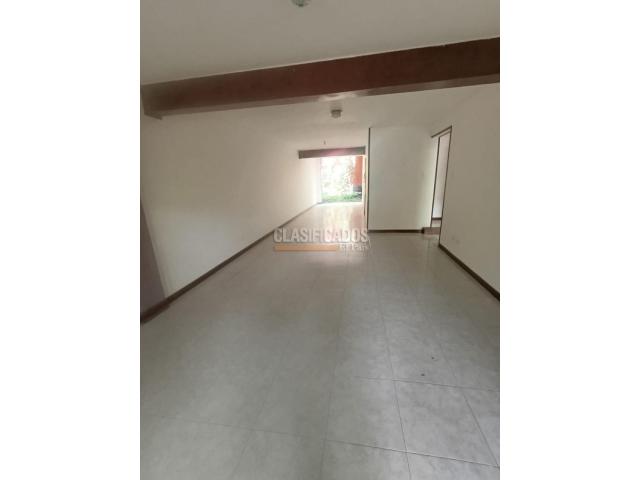 Casas, Venta en Primero de Mayo