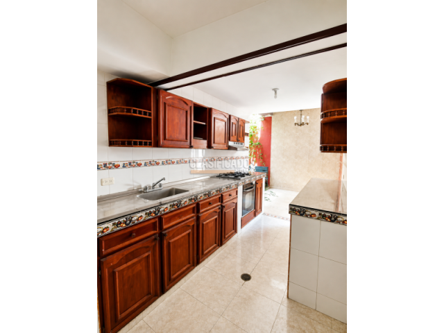 Casas, Venta en Primero de Mayo