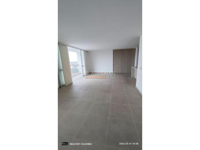 Apartamentos, Venta en Valle del Lili