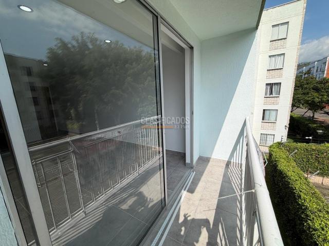 Apartamentos, Venta en El Refugio