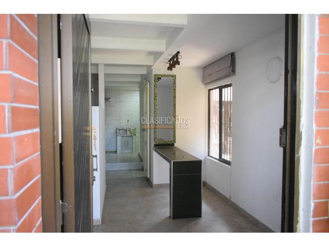 Apartaestudios, Alquiler en Villa del Prado