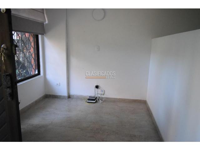 Apartaestudios, Alquiler en Villa del Prado