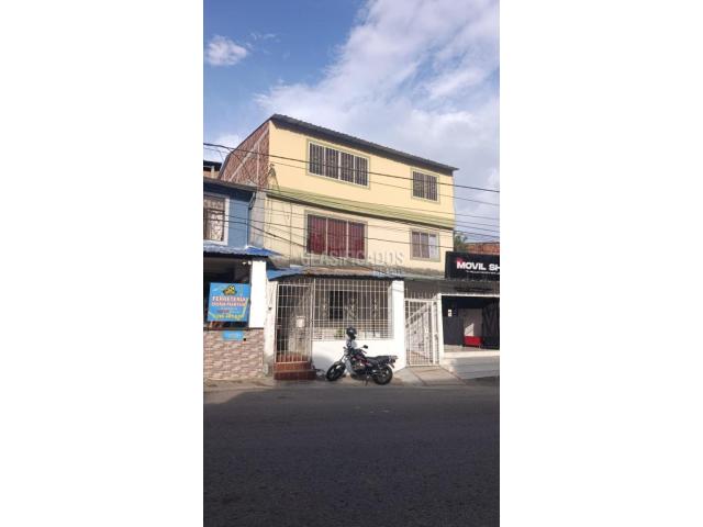 Apartamentos, Venta en Giron