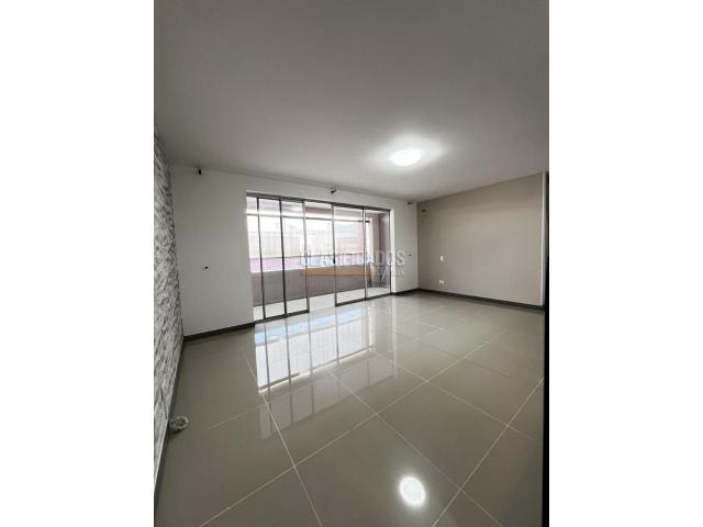 Apartamentos, Alquiler en La Flora