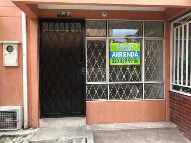 Casas, Alquiler en Giron