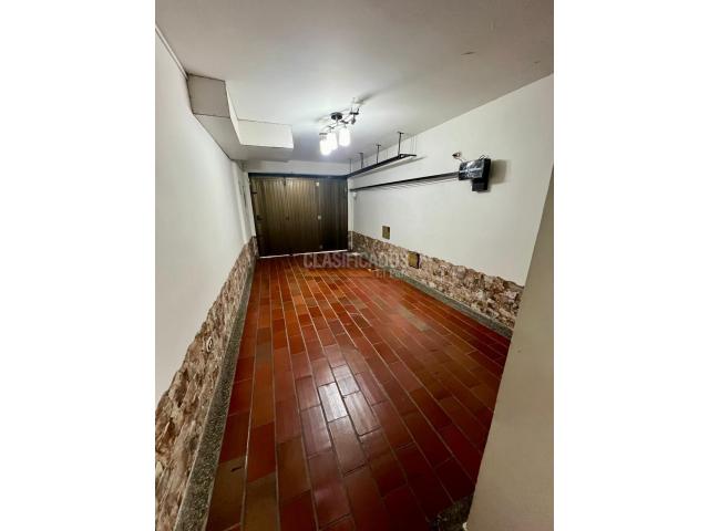 Casas, Venta en Versalles