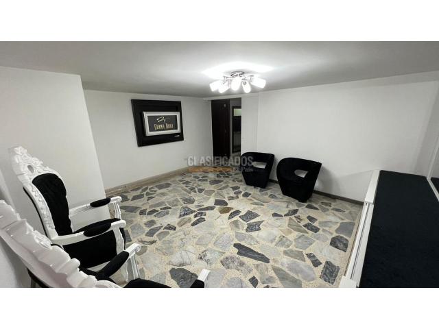 Casas, Alquiler en Versalles