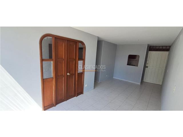 Apartamentos, Venta en Primero de Mayo
