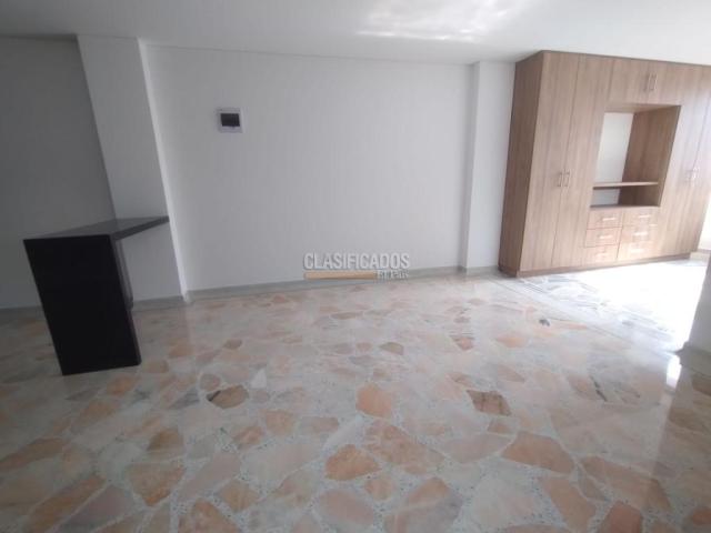 Apartaestudios, Alquiler en San Bosco