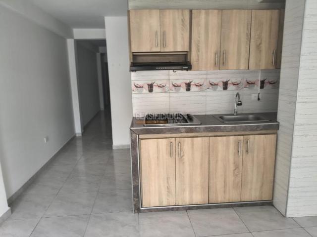 Apartamentos, Alquiler en El Troncal