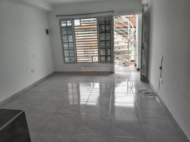 Apartamentos, Alquiler en El Troncal