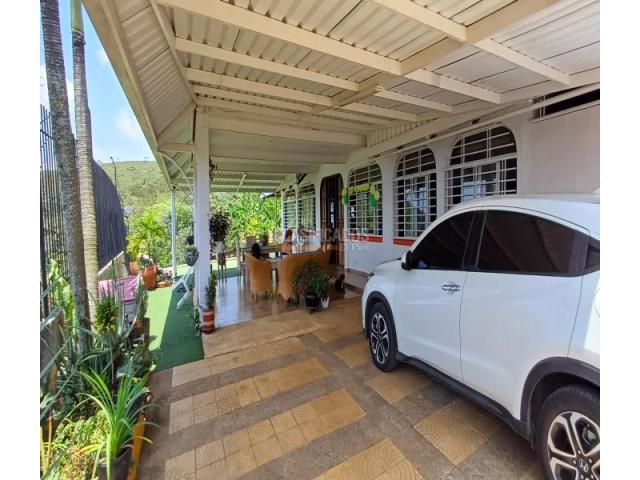 Casas, Venta en Bella Suiza