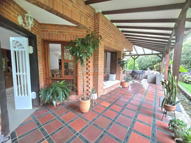 Casas, Venta en Pance
