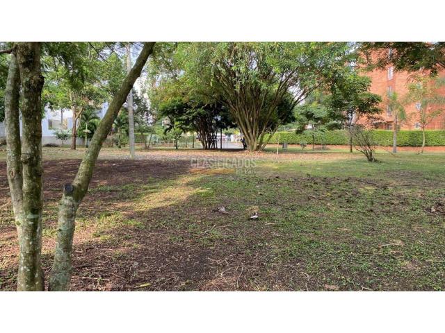 Apartamentos, Venta en Ciudad Jardín