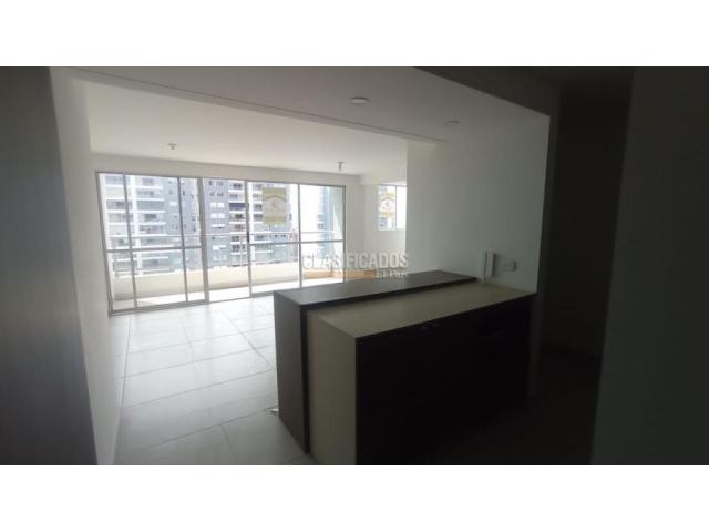 Apartamentos, Venta en Valle del Lili