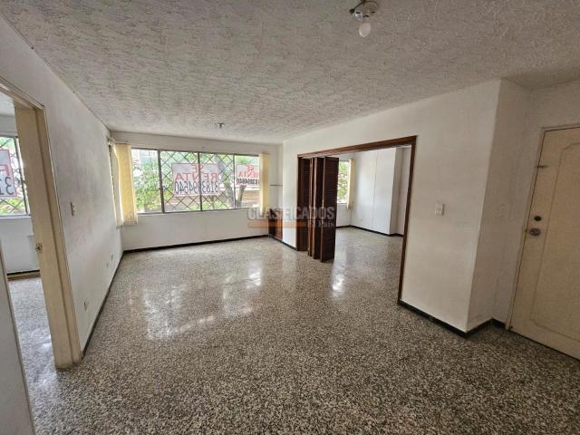 Apartamentos, Alquiler en San Fernando Nuevo