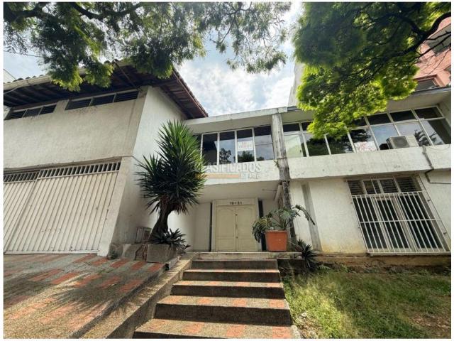Casas, Venta en Santa Mónica Alta