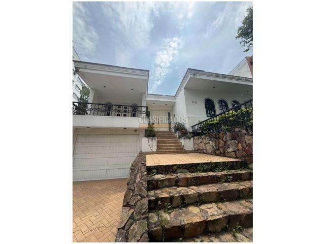 Casas, Venta en Santa Mónica Alta