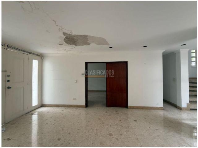 Casas, Venta en Santa Mónica Alta
