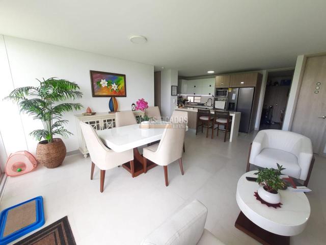 Apartamentos, Venta en Pance