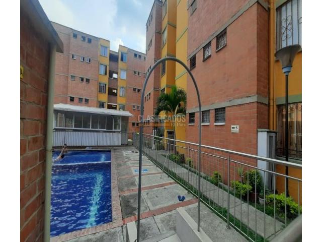 Apartamentos, Venta en Salomia