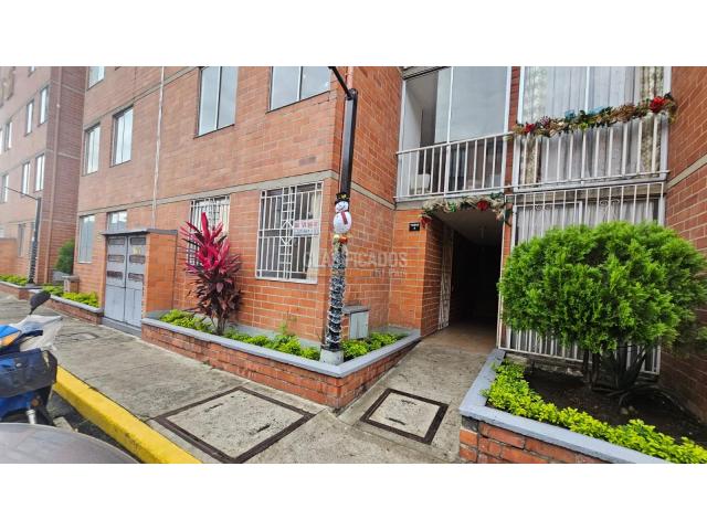 Apartamentos, Venta en Flora Industrial