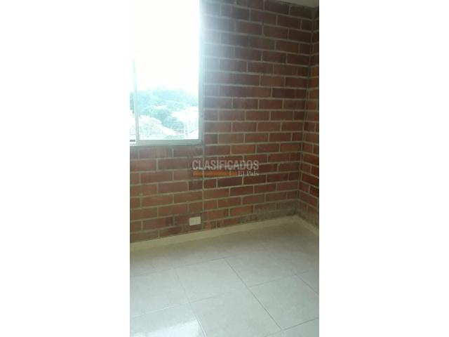 Apartamentos, Venta en Flora Industrial