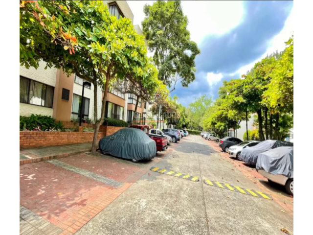 Apartamentos, Venta en Mayapán