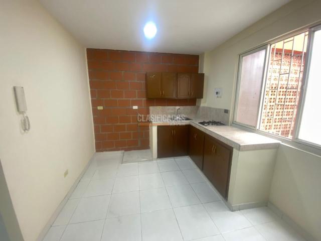 Apartaestudios, Alquiler en Meléndez