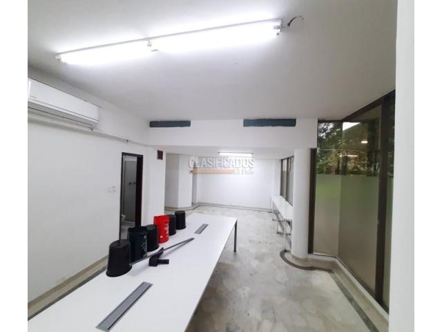 Locales y Bodegas, Alquiler en Santa Mónica Residencial