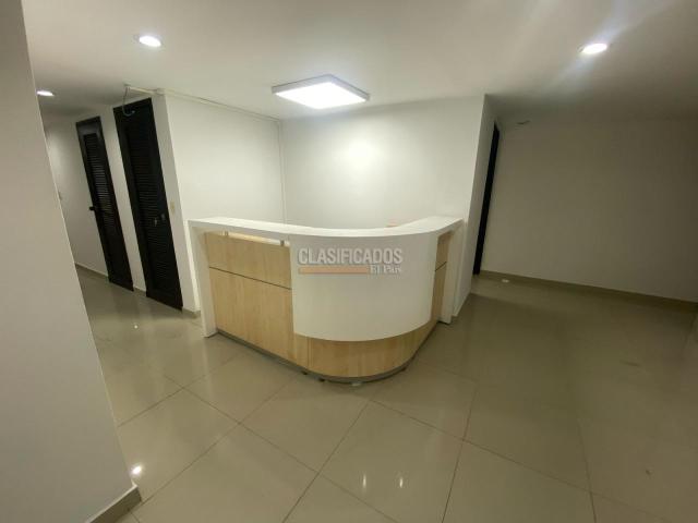 Oficinas y Consultorios, Venta en Versalles