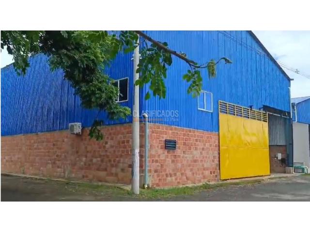 Locales y Bodegas, Alquiler en Paso del Comercio